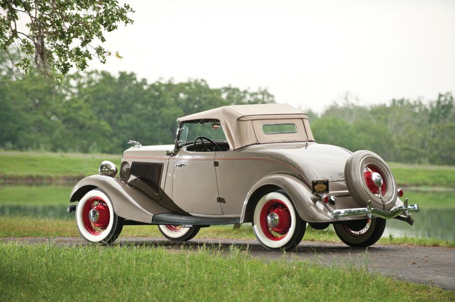  Ford DeLuxe Roadster 1934 года  (фото 42 из 43)